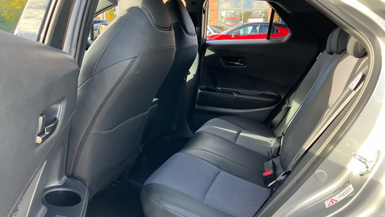 Toyota C-HR 2.0 PHEV Excel 5dr CVT Hatchback